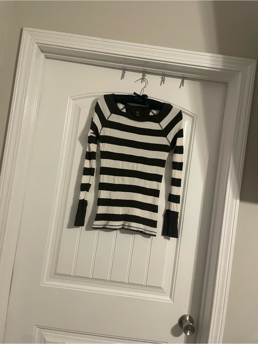GAP Black and White Striped Crewneck Sweater